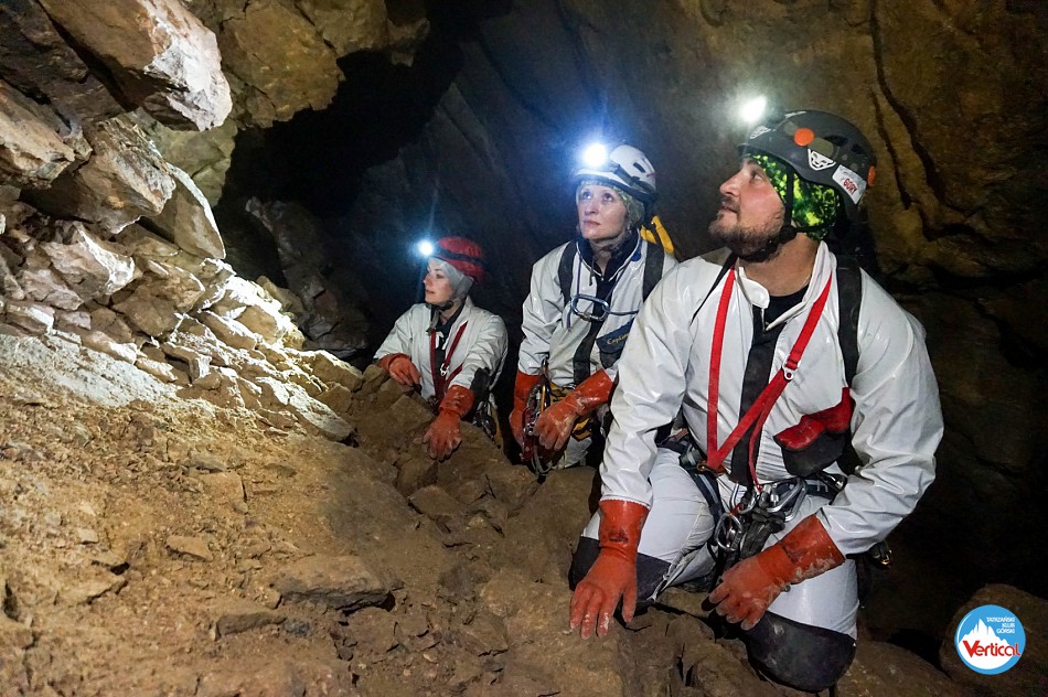 Jaskinia Czarna Klubowo