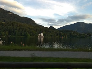 Biblioteka Adolfa Hitlera (to jego rodzinne strony)