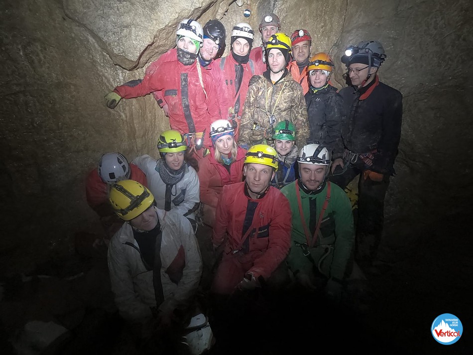 SZCZĘŚLIWEGO NOWEGO ROKU 2021