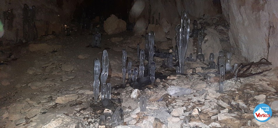 Jaskinie Zawratu Kasprowego