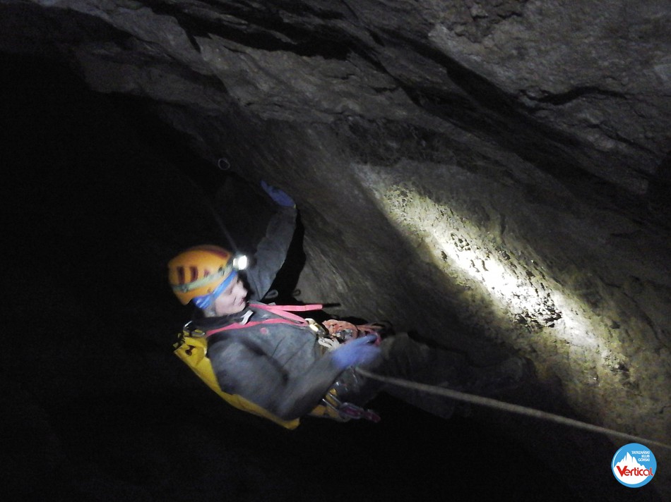 Jaskinia Czarna - trawers