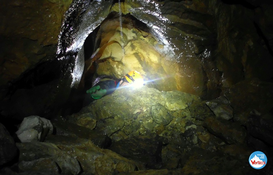 Do dna Jaskini Czarnej, czyli podglądanie przyrody